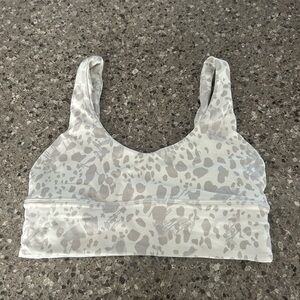 Lululemon Women’s Align Reversible Patterned White and Gray Sports Bra